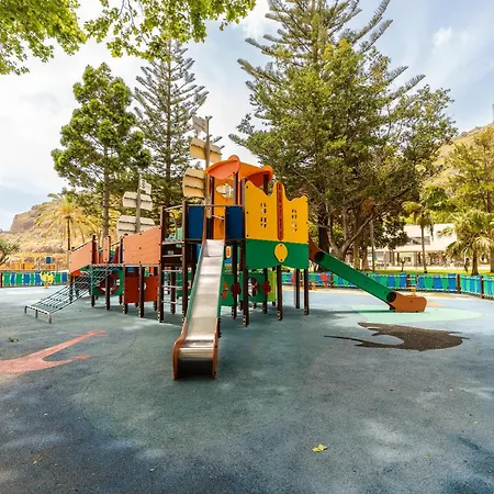 Doors - Ac And Free Parking Lejlighed