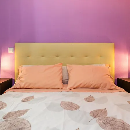 Doors - Ac And Free Parking