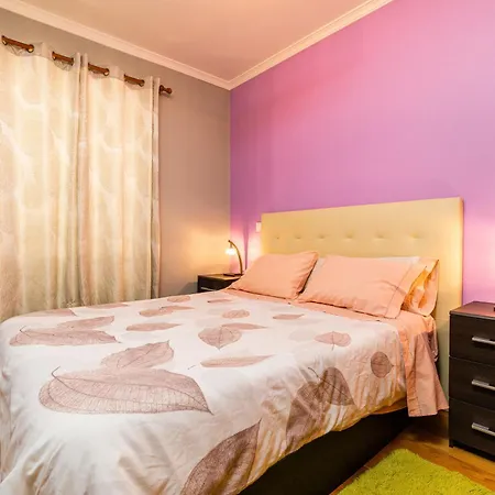 Doors - Ac And Free Parking * Machico (Madeira)