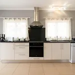 Apartmán Doors - Ac And Free Parking *