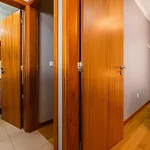 Doors - Ac And Free Parking *