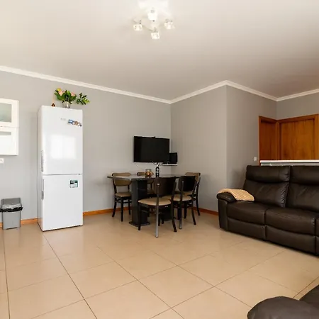 Doors - Ac And Free Parking * Machico (Madeira)