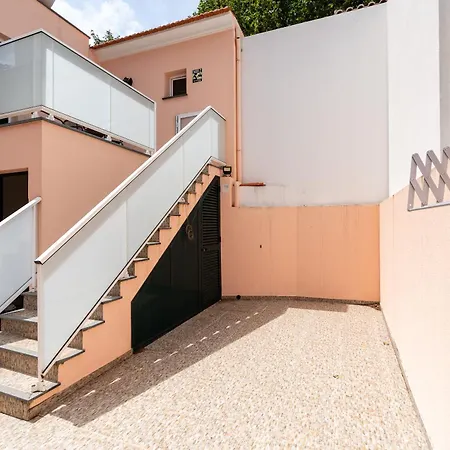 Doors - Ac And Free Parking Apartament *